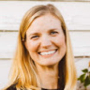Meet your Posher, Maura